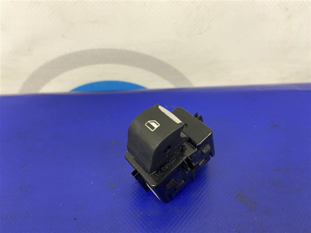 DG9Z-14529-AB | Кнопка стеклоподъемника задн. прав. FORD FUSION 14-