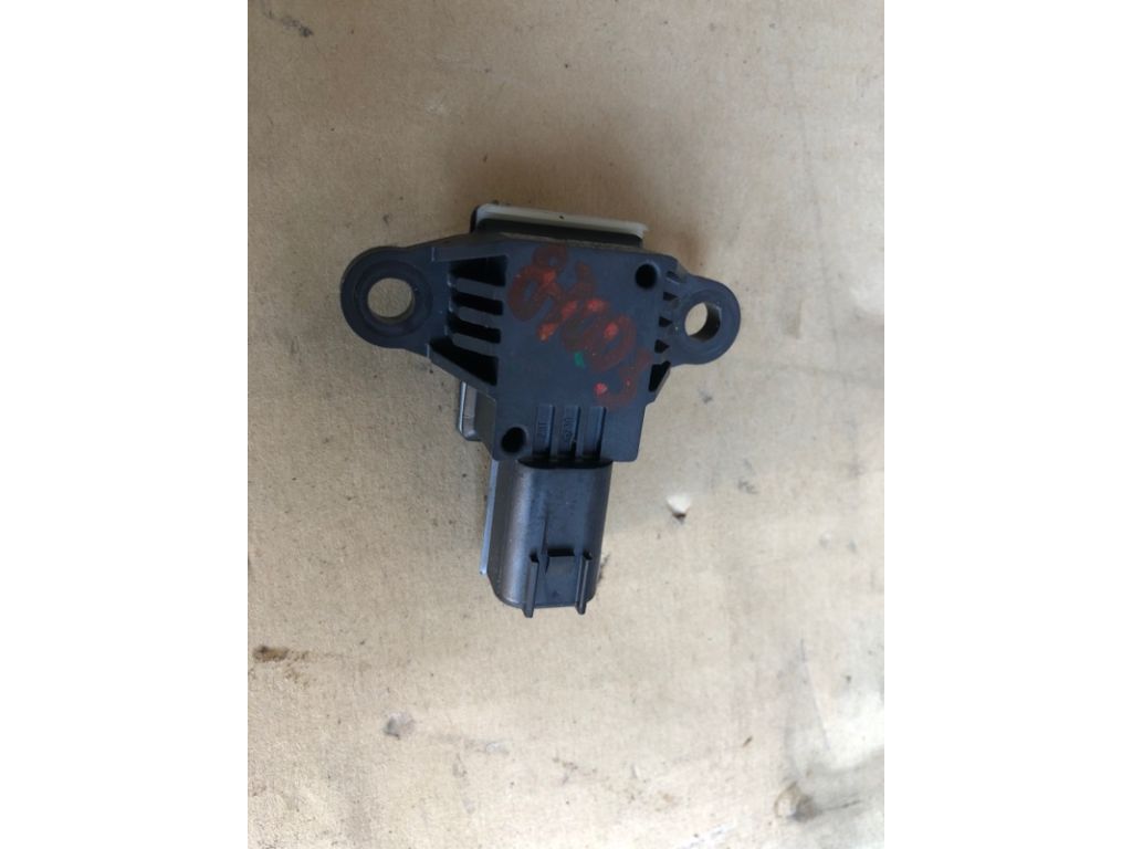 95930-S1000 | Датчик удара передн. прав. HYUNDAI SANTA FE (TM) 18-23