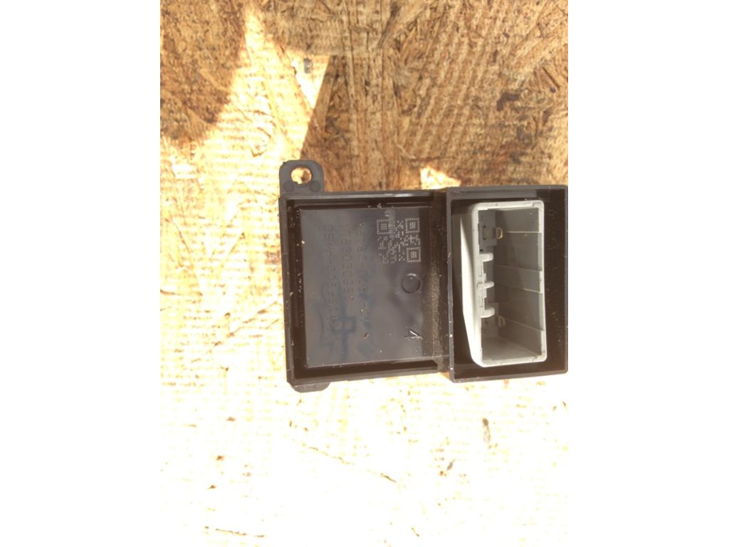 35780-TZ6-H01 | Кнопка склопідіймача задн. лів. ACURA MDX (YD3) 13-21 - Фото 3