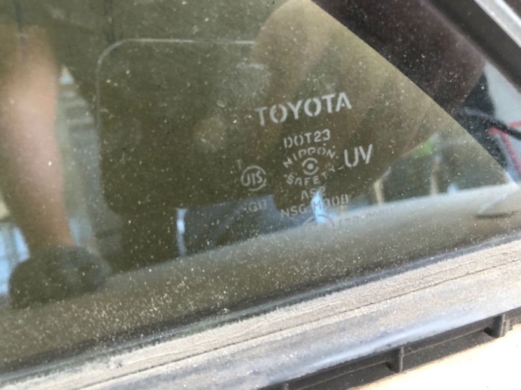 68124-33060 | Стекло двери глухое задн. лев. TOYOTA CAMRY 40 06-11 - Фото 2