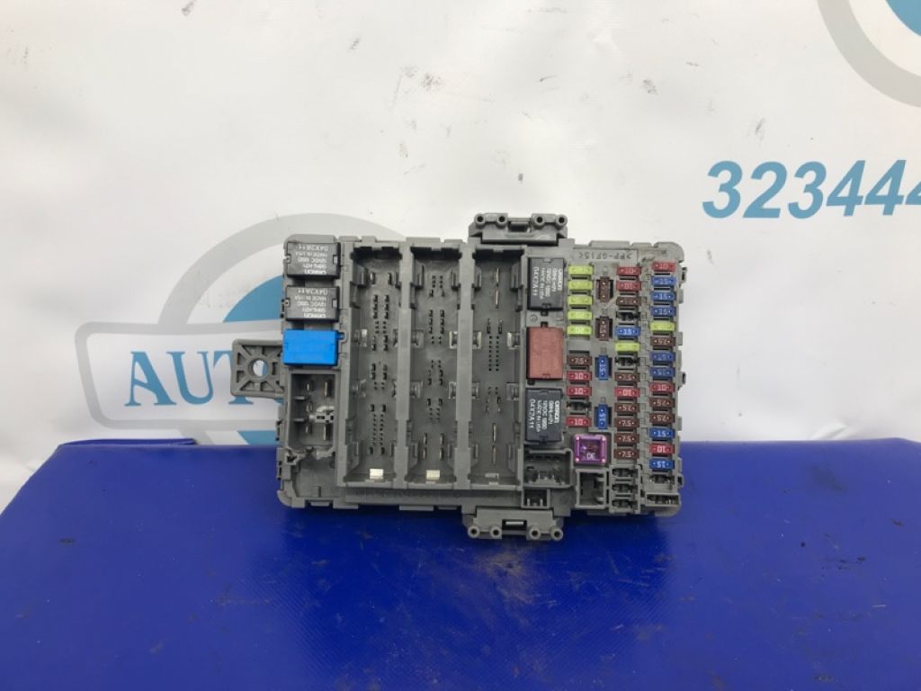 38200-TX4-A11 | Блок запобіжників салон ACURA RDX 12-19