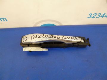 Ручка двері зовнішня задн. лів. NISSAN ALTIMA L33 12-18