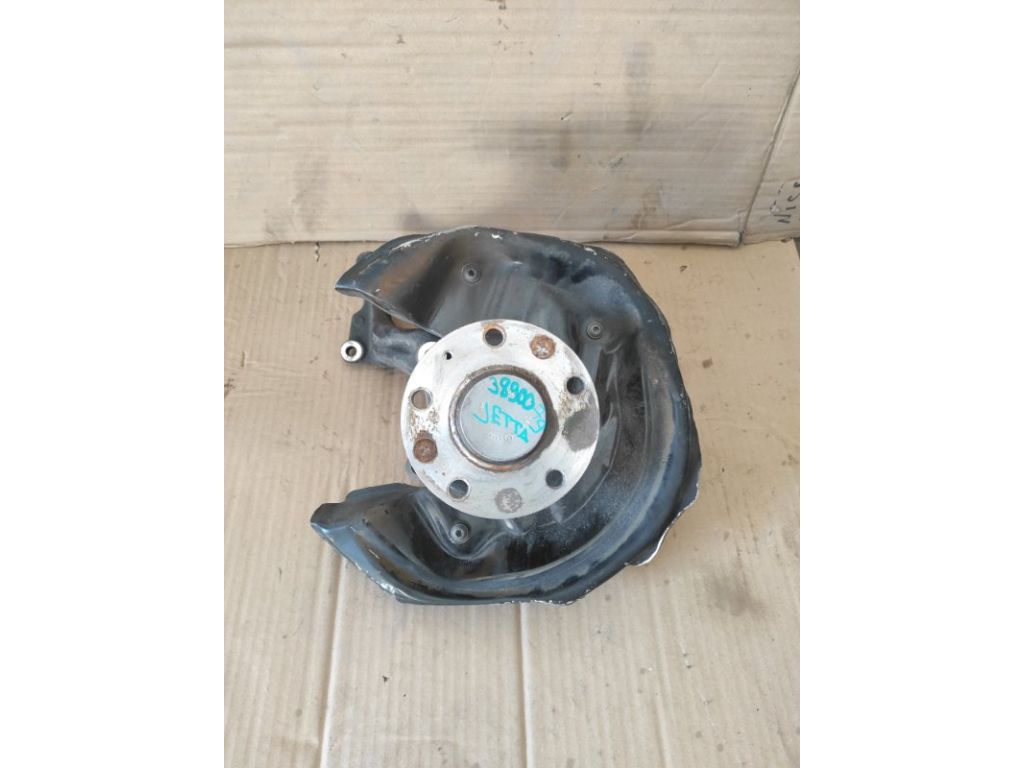 1T0 598 611 B | Маточина колеса задн. прав. VOLKSWAGEN JETTA USA 10-17