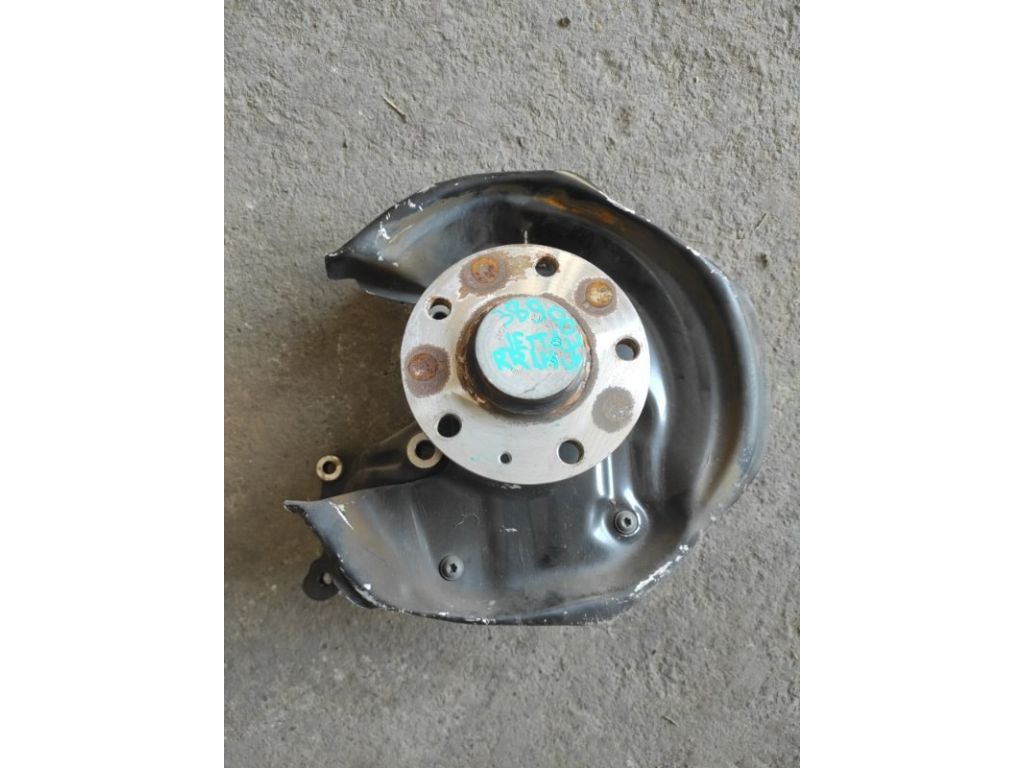 1T0 598 611 B | Маточина колеса задн. лів. VOLKSWAGEN JETTA USA 10-17