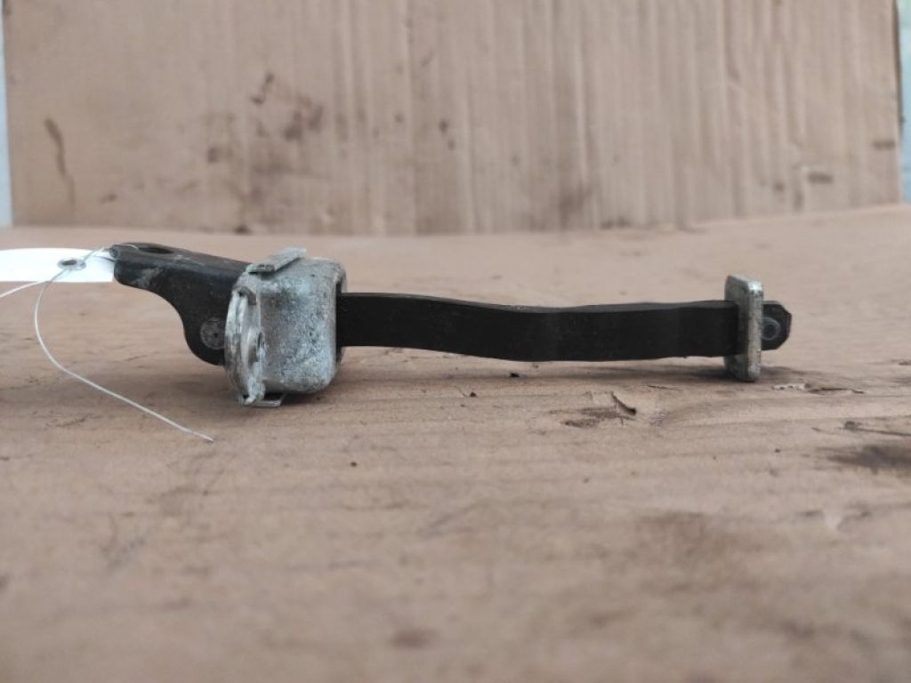 80430-JD000 | Обмежувач дверей задн. лів. NISSAN QASHQAI 07-14 - Фото 5