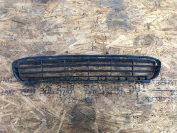 Решетка переднего бампера TOYOTA CAMRY 40 06-11