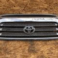 53100-0C180 | Решітка радіатора TOYOTA TUNDRA 07-13