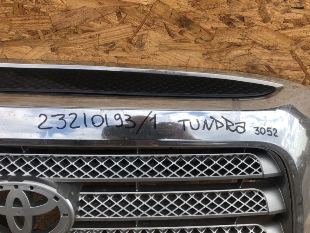 53100-0C180 | Решітка радіатора TOYOTA TUNDRA 07-13 - Фото 2