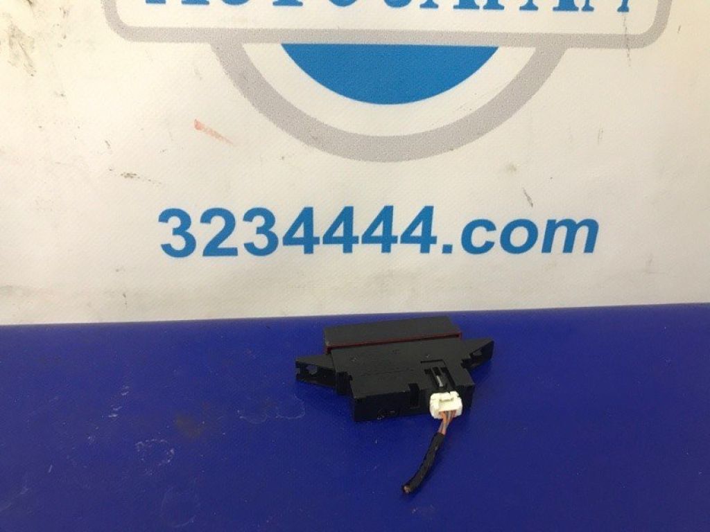 35510-TX4-A01 | Кнопка аварійної сигналізації ACURA RDX 12-19 - Фото 2