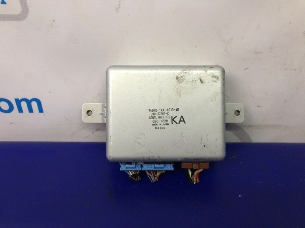 74970-TX4-A01 | Блок управления крышкой багажника ACURA RDX 12-19
