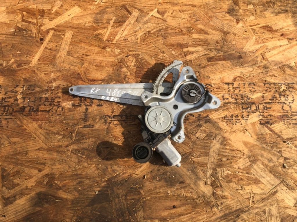 69803-33030 | Склопідйомник задн. лів. LEXUS RX300/330/350/400 03-09