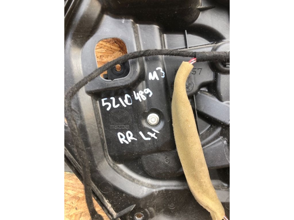 BBM4-73-590 | Стеклоподъемник задн. лев. MAZDA 3 BL 09-13 - Фото 2