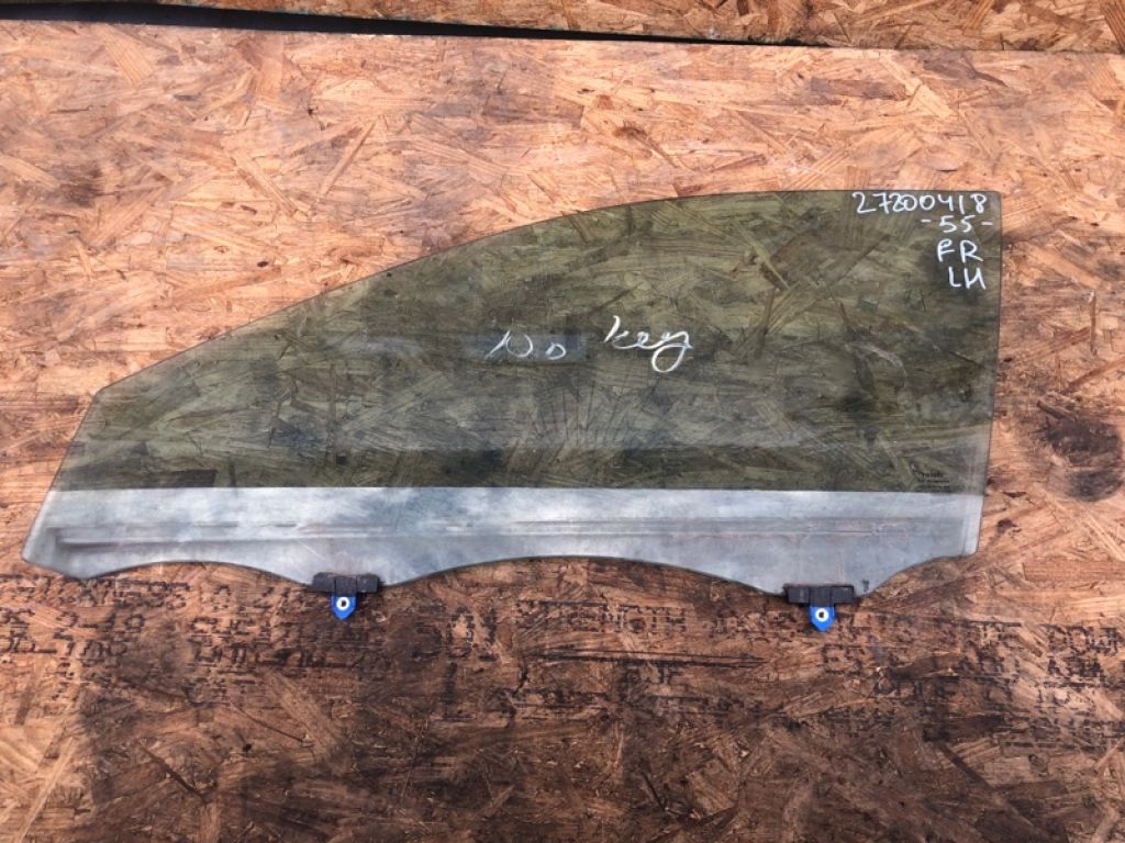 68102-06300 | Стекло двери передн. лев. TOYOTA CAMRY 55 14-17