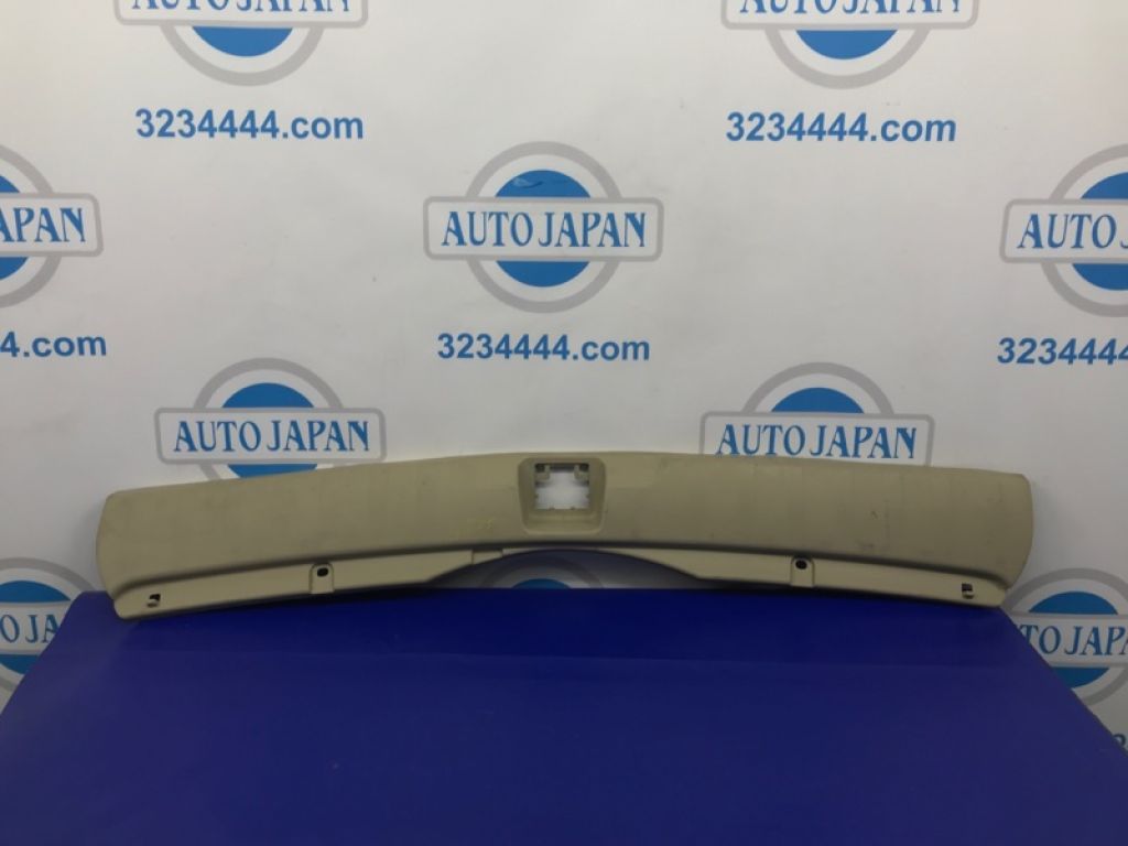 84640-TX4-A02ZA | Накладка на поріг багажника задн. ACURA RDX 12-19