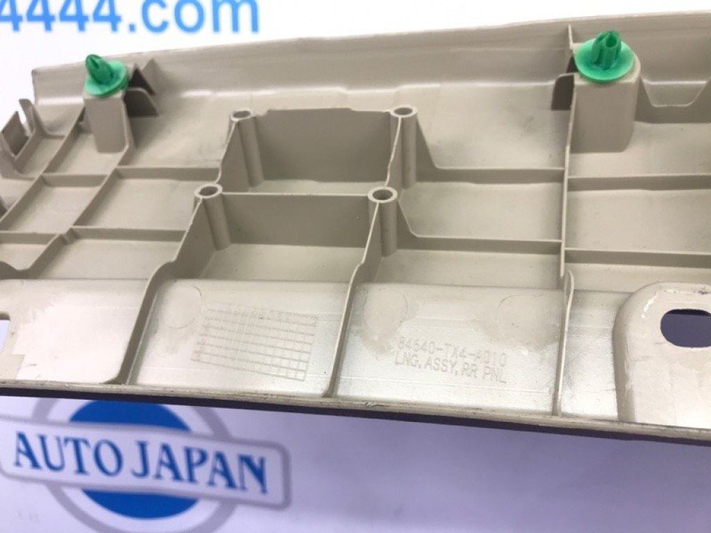 84640-TX4-A02ZA | Накладка на поріг багажника задн. ACURA RDX 12-19 - Фото 3