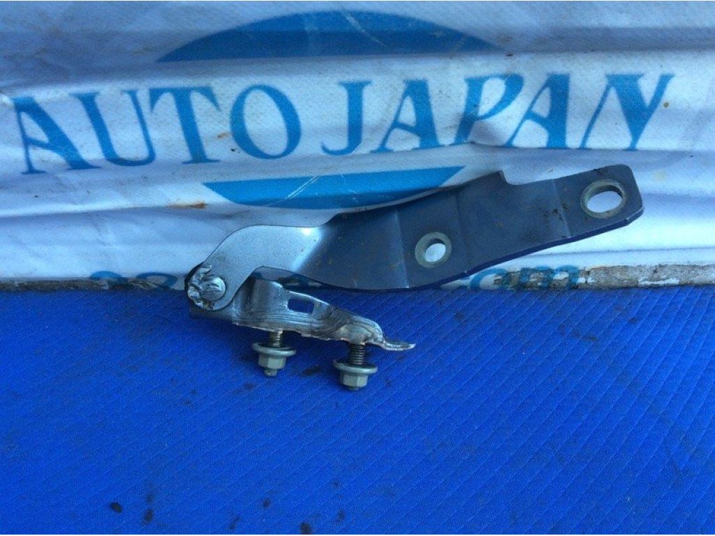 68210-TX4-A00ZZ | Петля кришки багажника задн. прав. ACURA RDX 12-19 - Фото 2