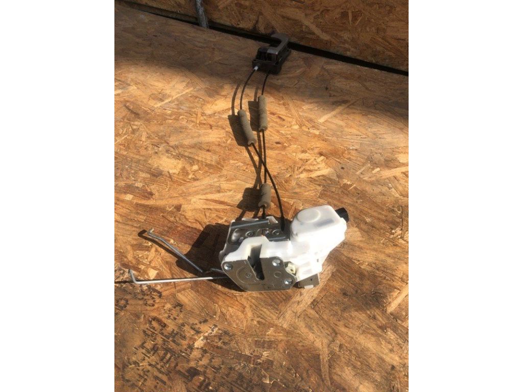 MR599899 | Замок двері передн. лів. MITSUBISHI GALANT 03-12 - Фото 3