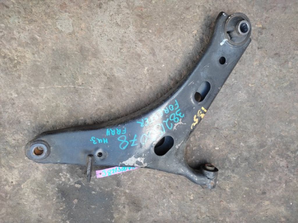 20202SG000 | Важіль передньої підвіски нижній прав. SUBARU FORESTER 12-19