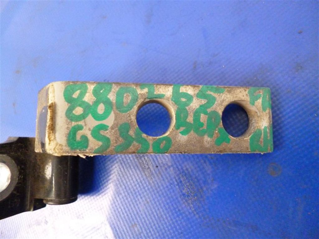 68710-30190 | Петля двери верхняя передн. прав. LEXUS GS350 GS300 05-11 - Фото 2