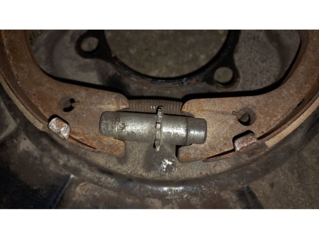 44010-CA01B | Гальмівний механізм задн. лів. INFINITI FX/QX70 S51 08-17 - Фото 3