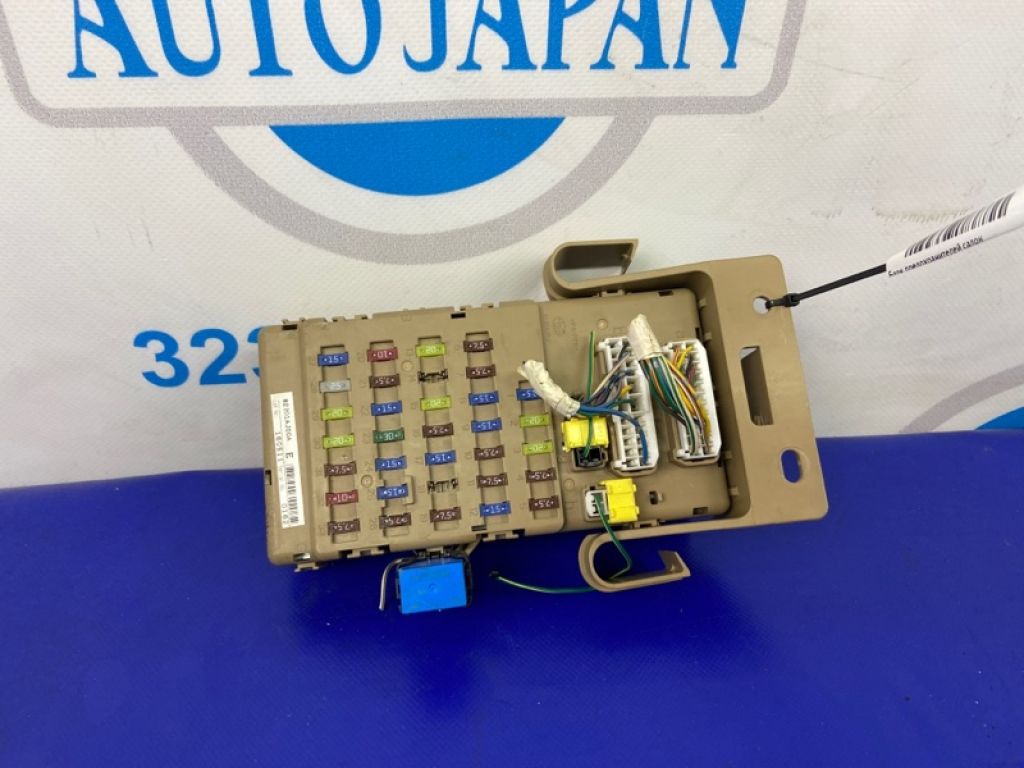 82290AJ00A | Блок запобіжників салон SUBARU OUTBACK 09-14 BR