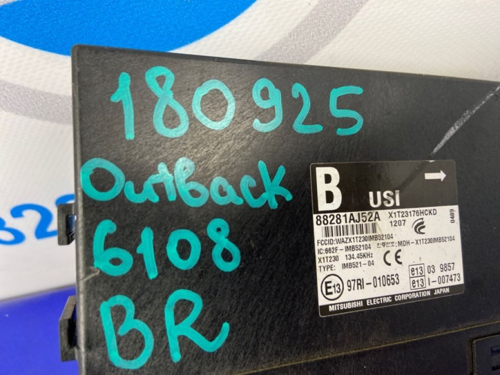 88281AJ52A | Блок комфорту SUBARU OUTBACK 09-14 BR - Фото 2