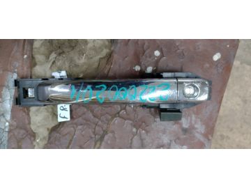 Ручка двері зовнішня передн. прав. NISSAN TEANA J31 03-07