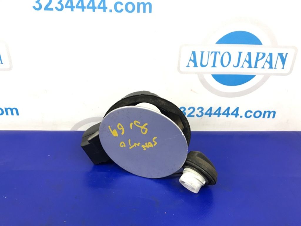 69513-C5000 | Лючок паливного бака KIA SORENTO UM 14-