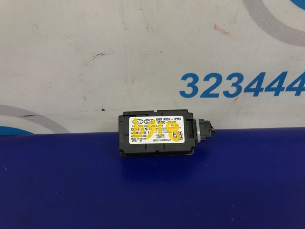 95800-C6000 | Блок керування тиском в шинах KIA SORENTO UM 14-