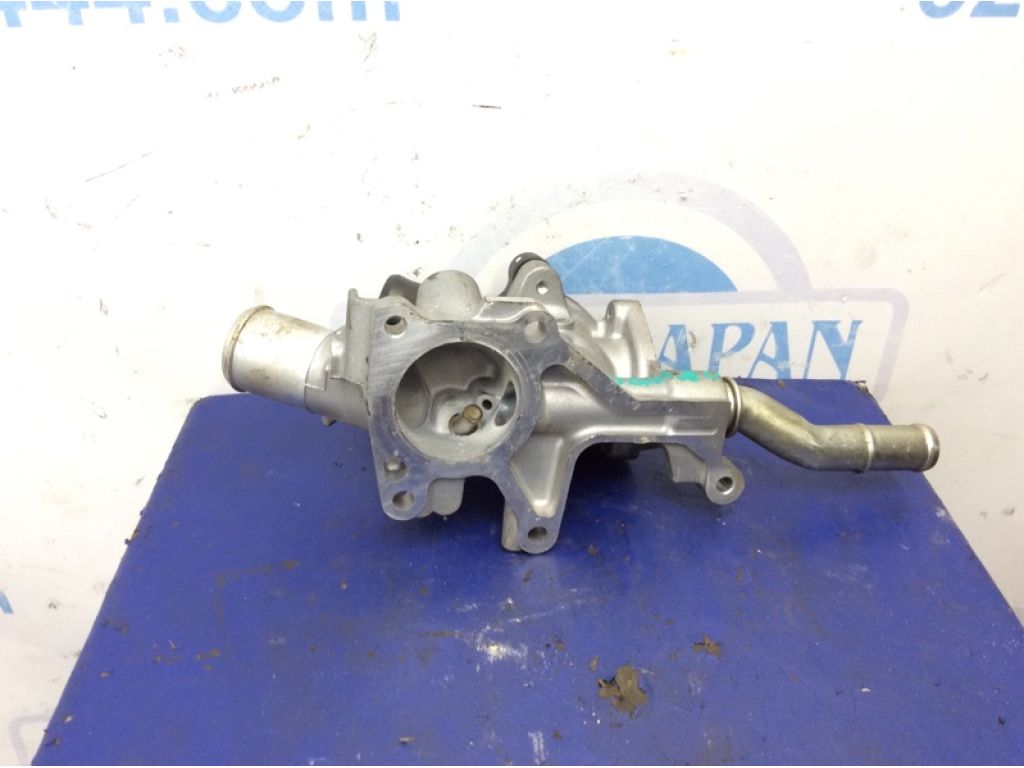 PE02-15-17Z | Корпус термостату MAZDA 3 BM 13-19 - Фото 3