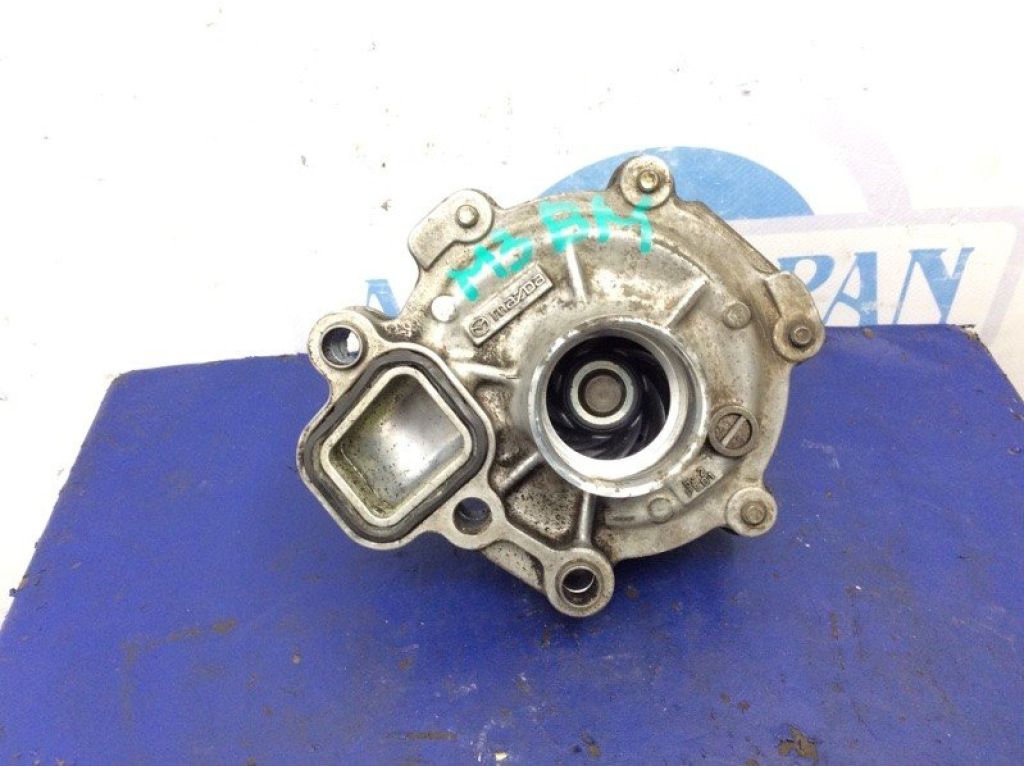 PE01-15-010B | водяний насос MAZDA 3 BM 13-19