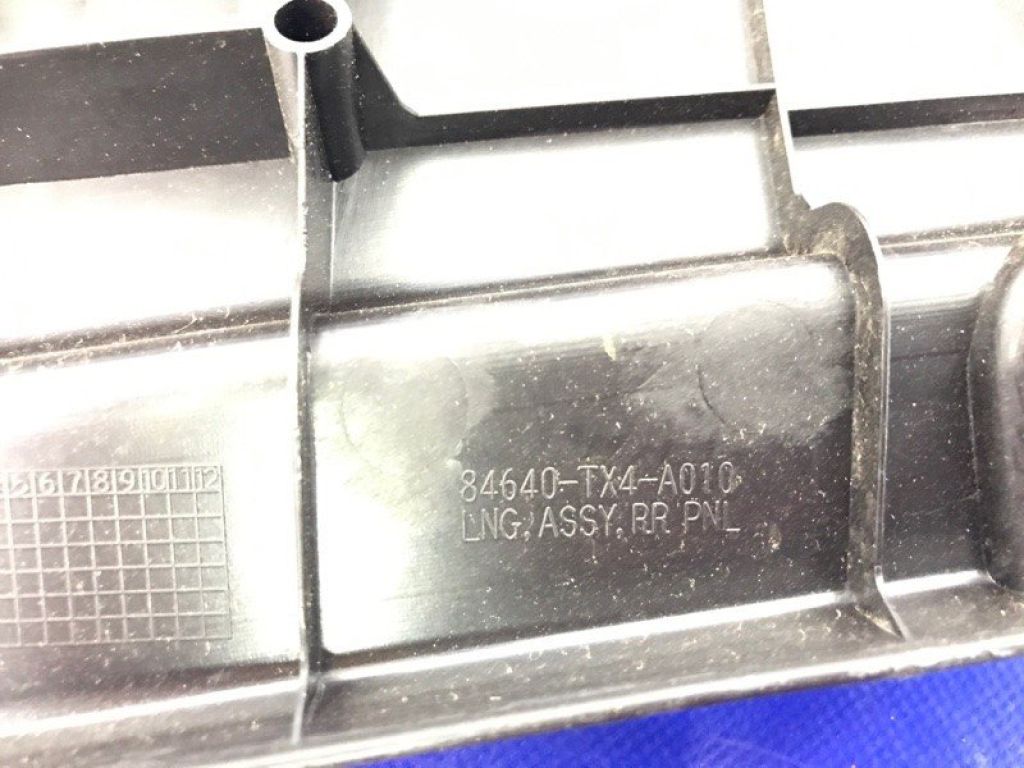 84640-TX4-A03ZB | Накладка на порог багажника задн. ACURA RDX 12-19 - Фото 3