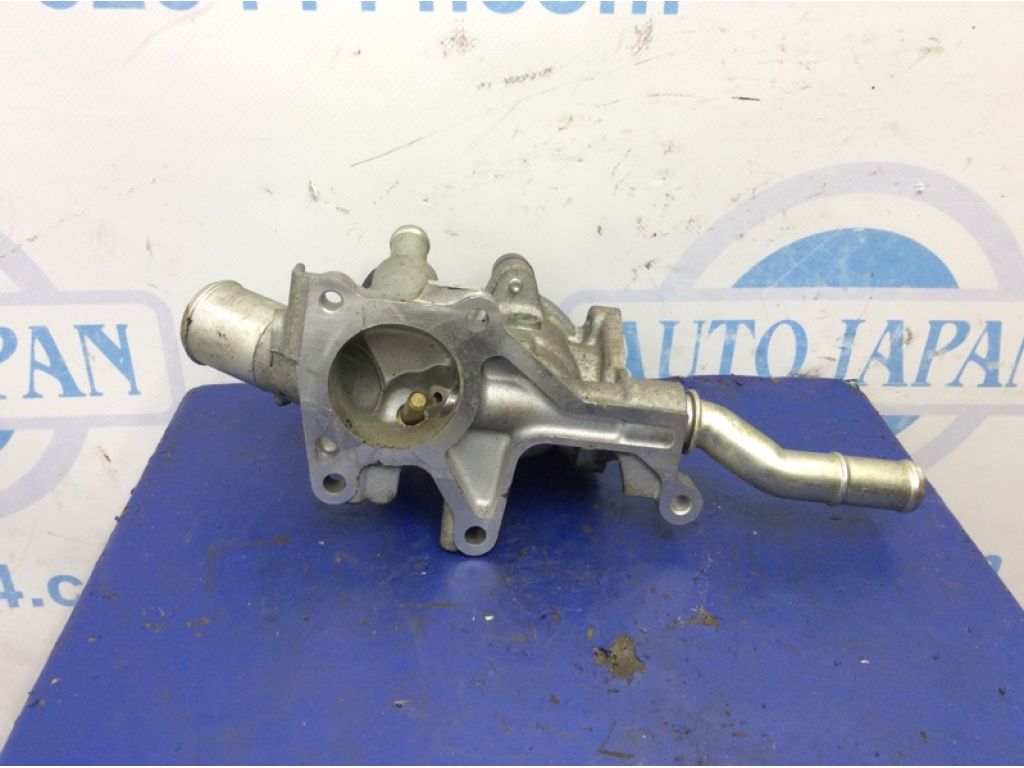 P501-15-17ZA | Корпус термостата MAZDA 3 BM 13-19 - Фото 3