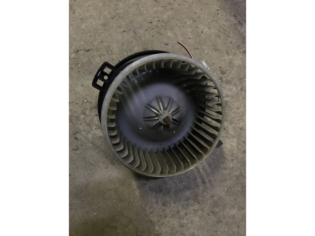 87103-44070 | Моторчик пічки задн. LEXUS GX470 02-09 - Фото 2