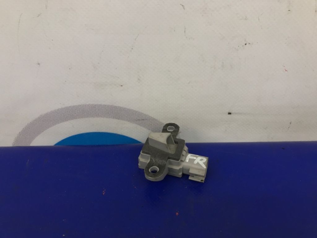 38930-57L10 | Датчик удара передн. SUZUKI KIZASHI 09-14 - Фото 2