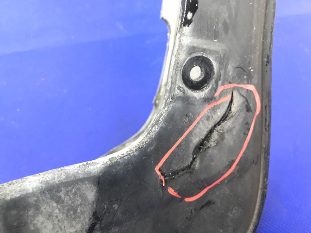 Брызговик передн. лев. HYUNDAI KONA OS 17-23 - Фото 4