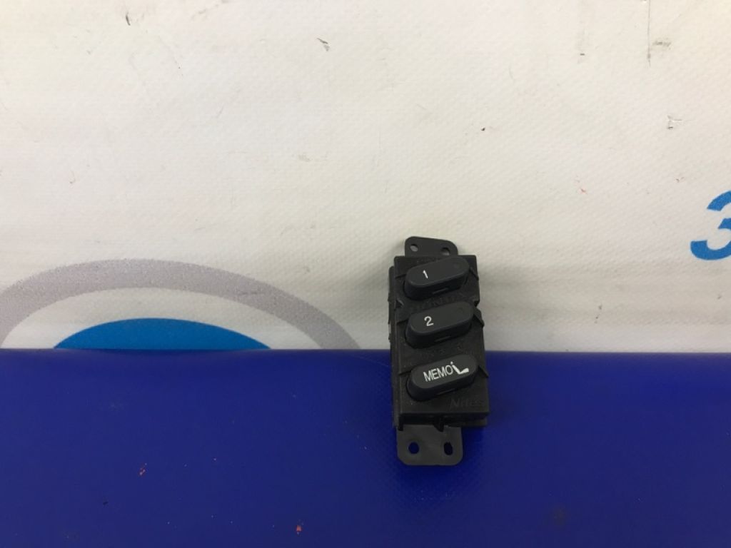 35961-STX-A01ZA | Блок кнопок пам'яті сидінь передн. лів. ACURA MDX (YD2) 06-13