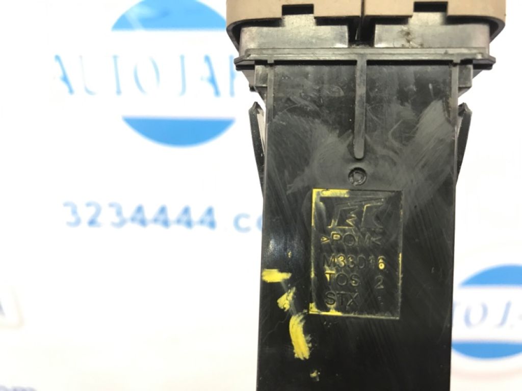 35800-STX-A12ZC | Кнопка відкриття лючка бензобака ACURA MDX (YD2) 06-13 - Фото 3