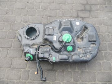 Паливний бак TOYOTA PRIUS - 30 09-17