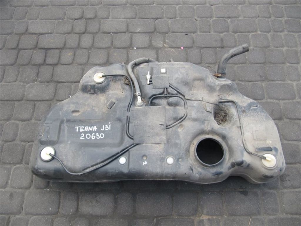 17205-9Y000 | Паливний бак NISSAN TEANA J31 03-07