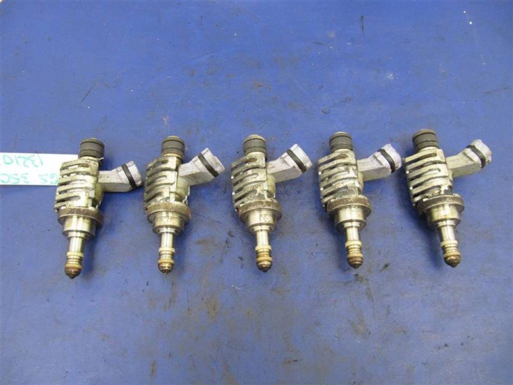 23209-39155-C0 | Форсунка топливная LEXUS GS350 GS300 05-11