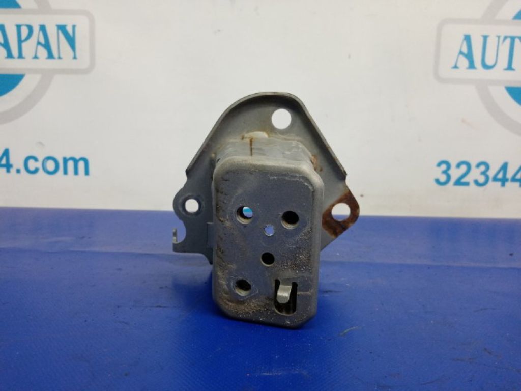 71160-TL2-A00ZZ | Кронштейн підсилювача переднього бампера лів. ACURA TSX 08-14