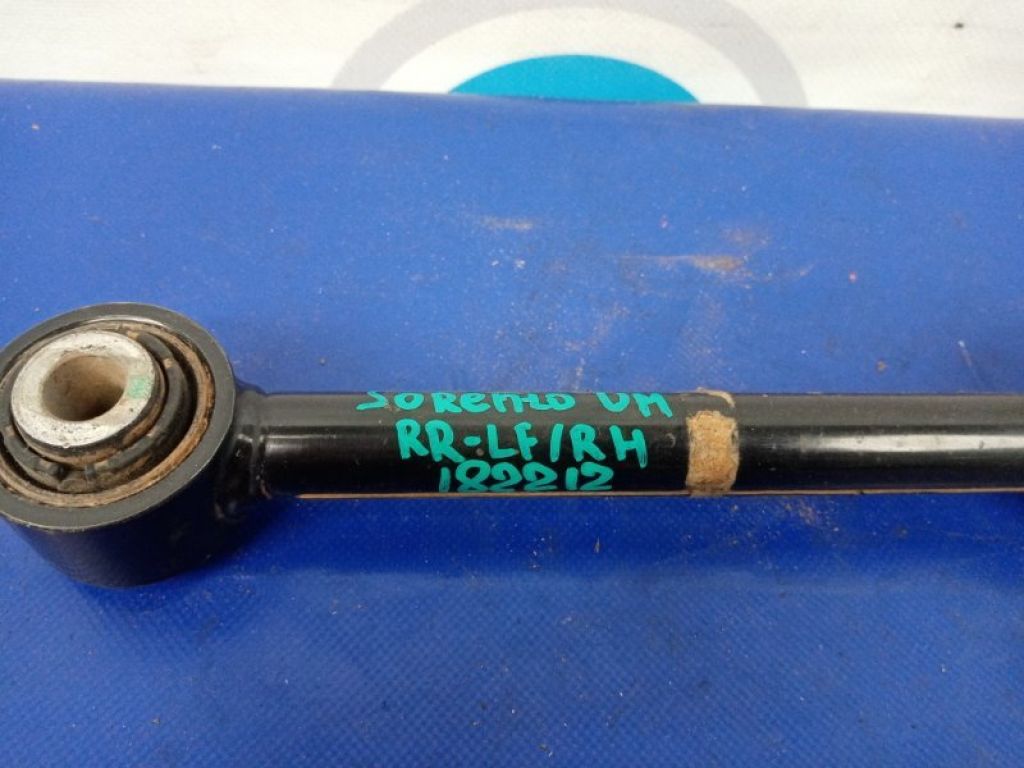 55250-C5050 | Рычаг задней подвески поперечный нижний лев. KIA SORENTO UM 14- - Фото 2