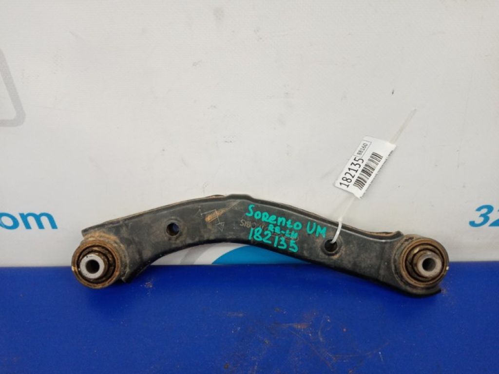 55100-C5050 | Важіль задньої підвіски поперечний верхній лів. KIA SORENTO UM 14-