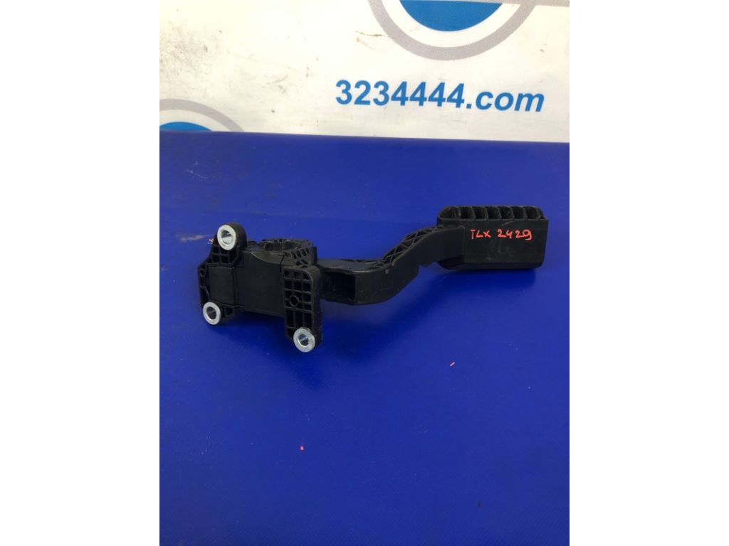 17800-T2A-A01 | Педаль газу ACURA TLX 14-17 - Фото 2