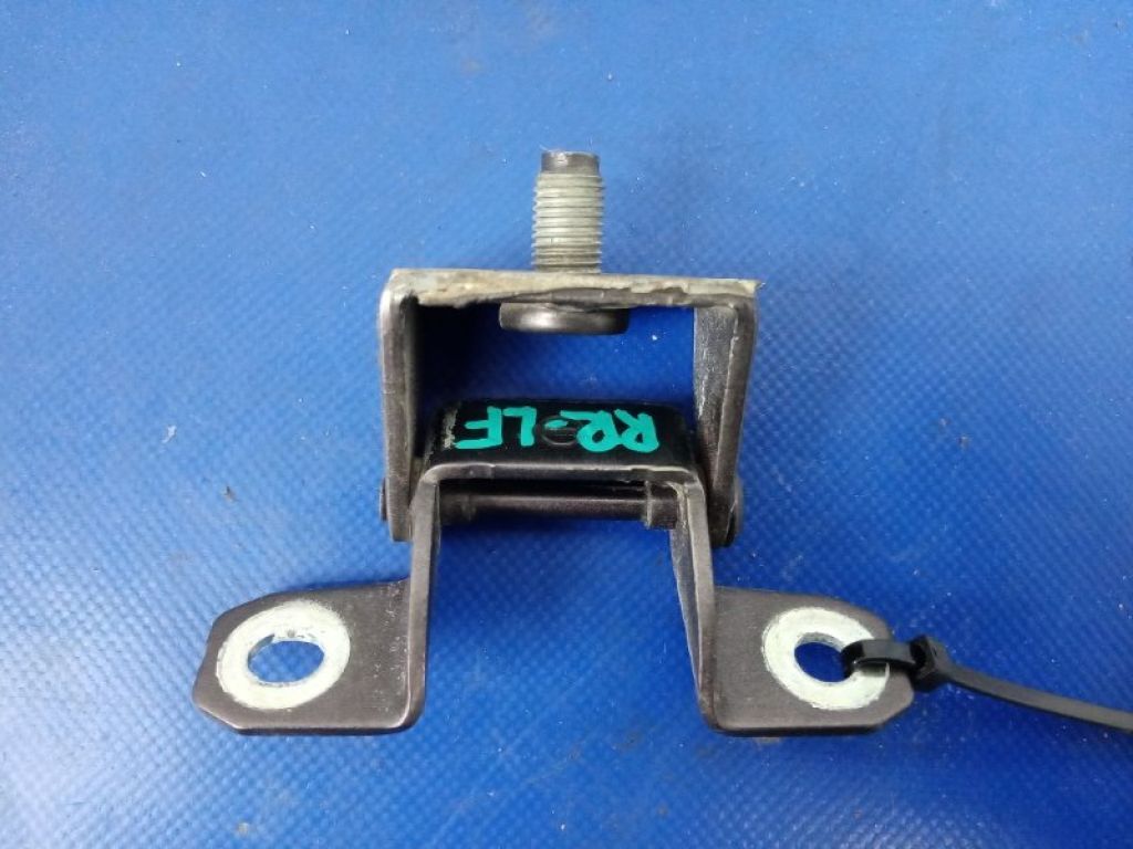 90400-ED00A | Петля кришки багажника прав. NISSAN TIIDA/VERSA C11 04-11 - Фото 3