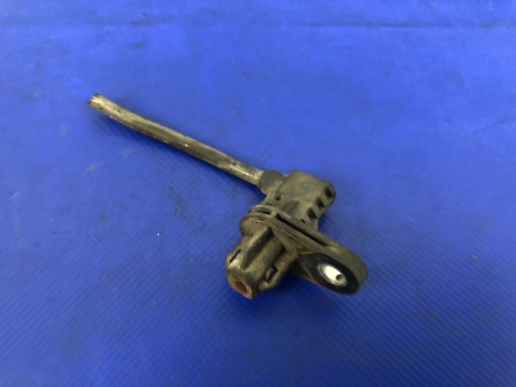 59810-2L300 | Датчик ABS передн. лів. HYUNDAI ELANTRA HD 06-11