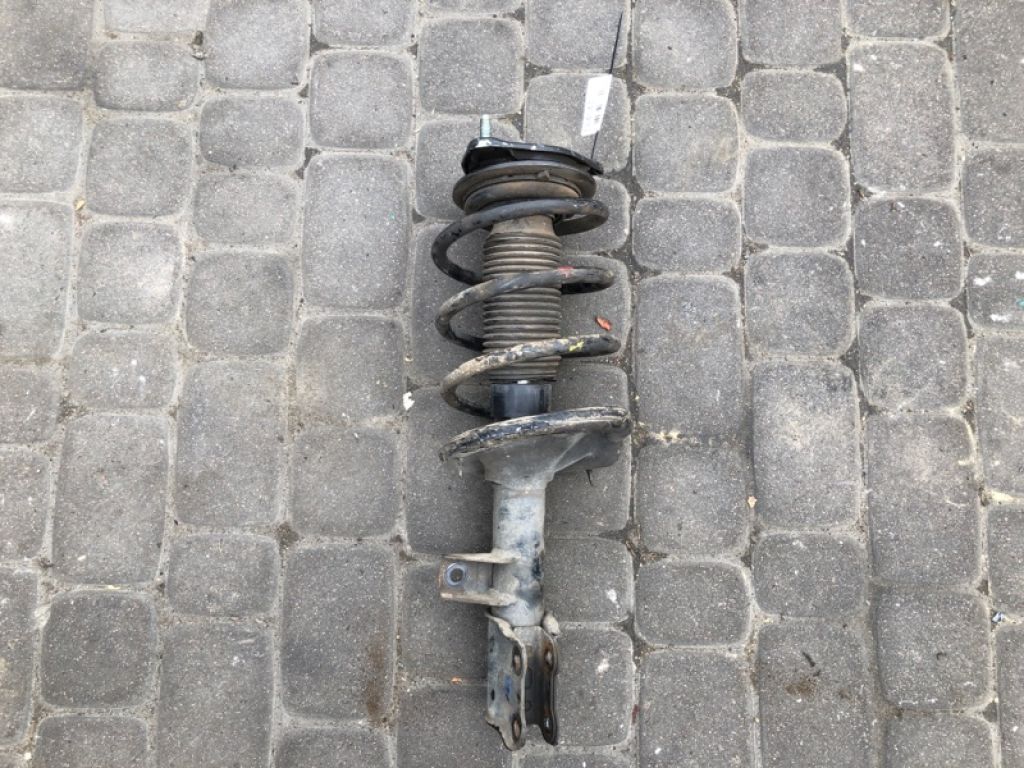 54661-2L101 | Амортизатор передн. прав. HYUNDAI I30 FD 07-12