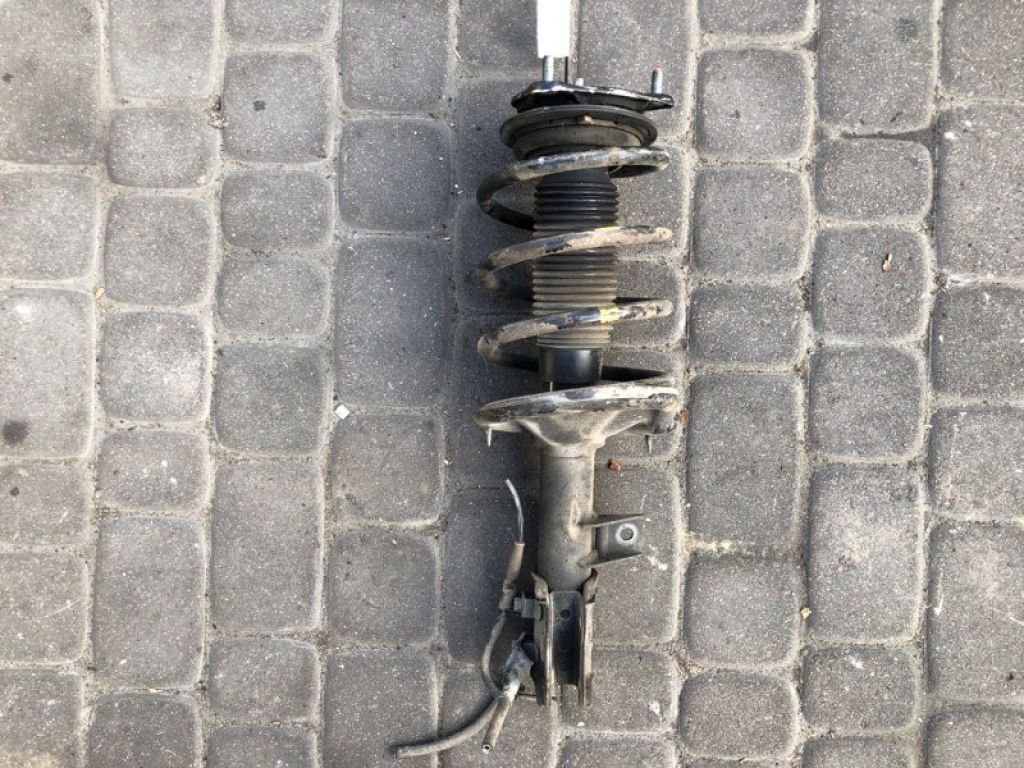 54651-2L101 | Амортизатор передн. лев. HYUNDAI I30 FD 07-12