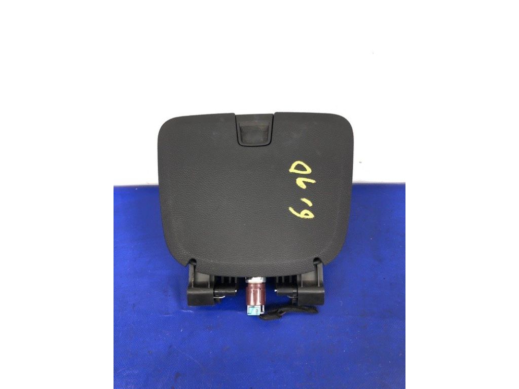 22740674 | Бардачок CHEVROLET VOLT 10-15